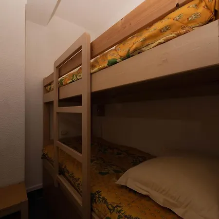 Apartmán 4 Pers Avec Climatisation Et Parking, Vue Mer, Du Lavandou - Fr-1-803-22 *