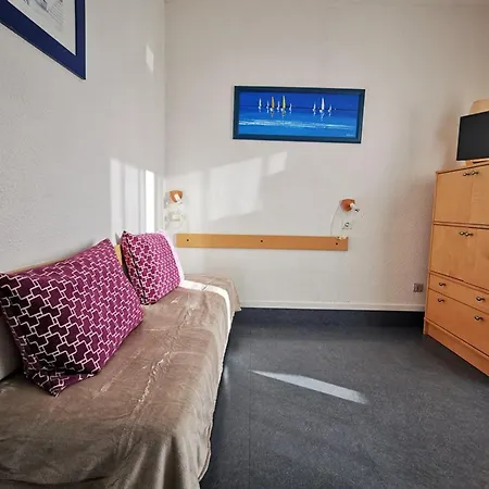 4 Pers Avec Climatisation Et Parking, Vue Mer, Du Lavandou - Fr-1-803-22 Apartmán *